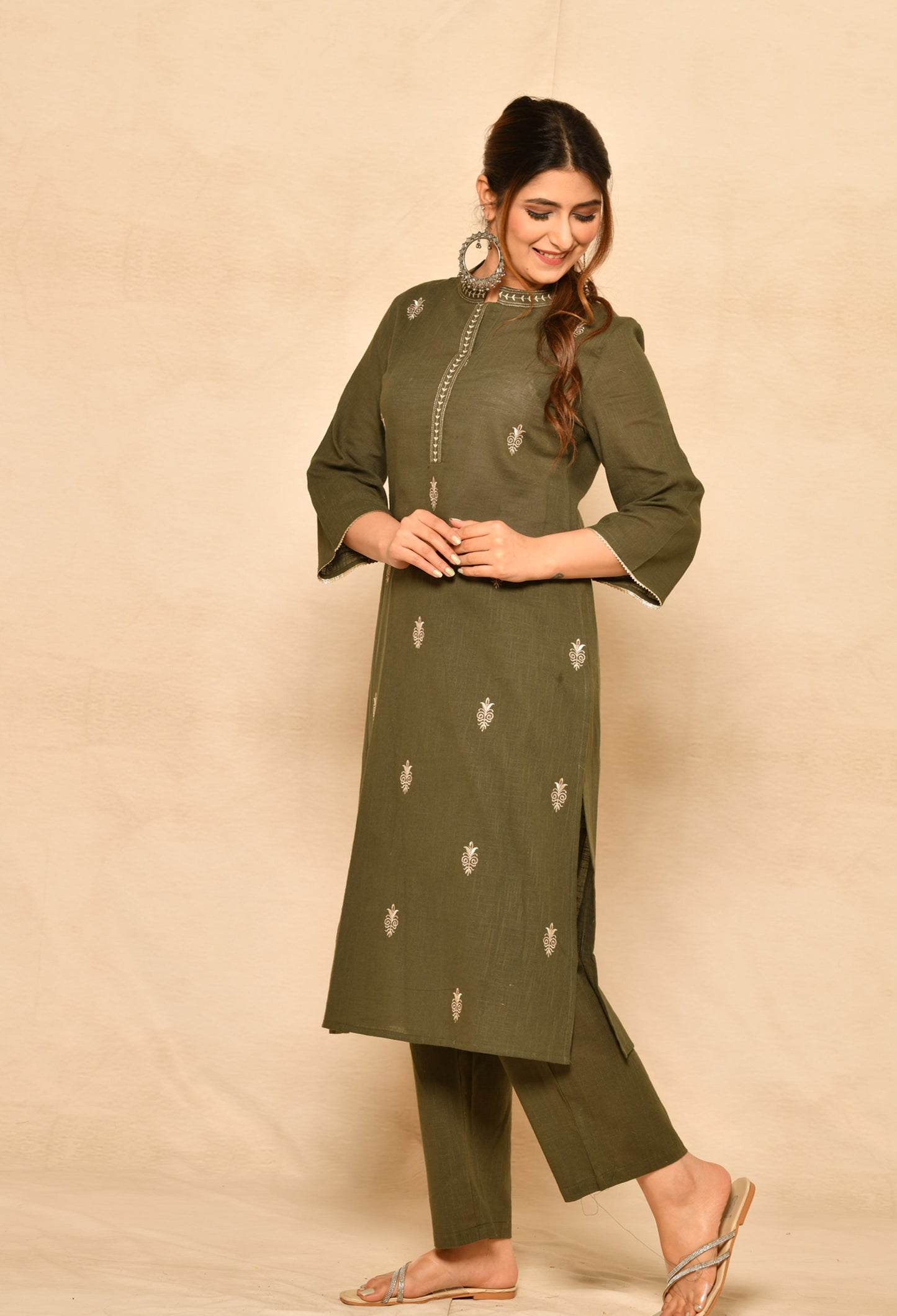 Olive Green Cotton Slub Straight Kurta Set With Embroidery