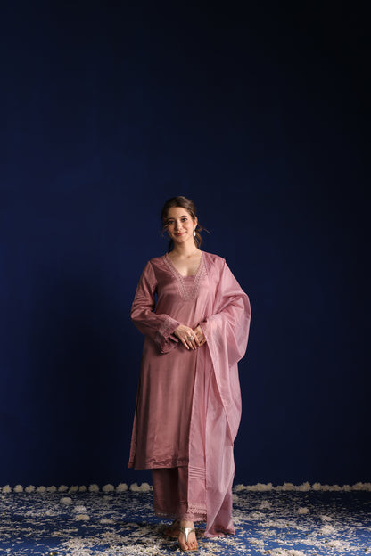 Mauve Lace Kurta Set