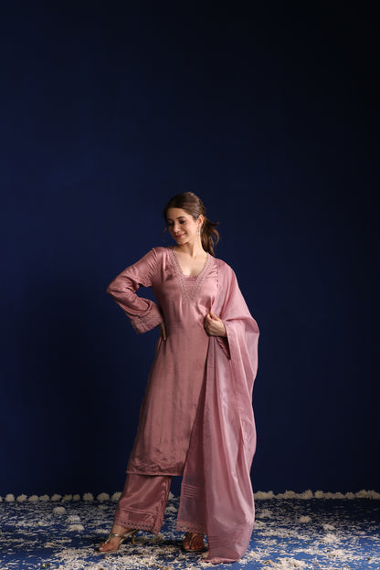 Mauve Lace Kurta Set