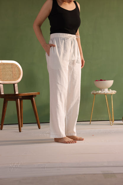 White straight fit Pant