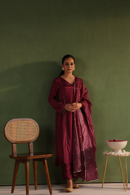Plum Grace Kurta set