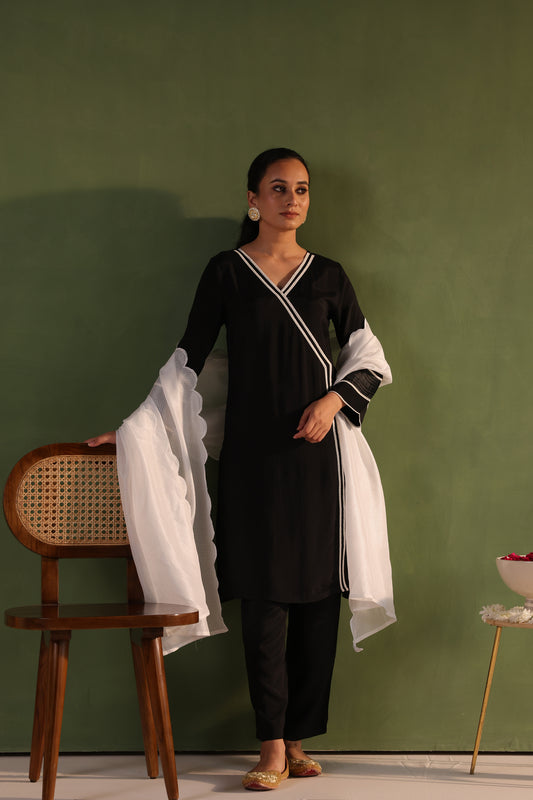 Black Serenity Kurta Set