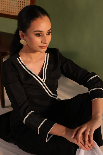 Black Serenity Kurta Set