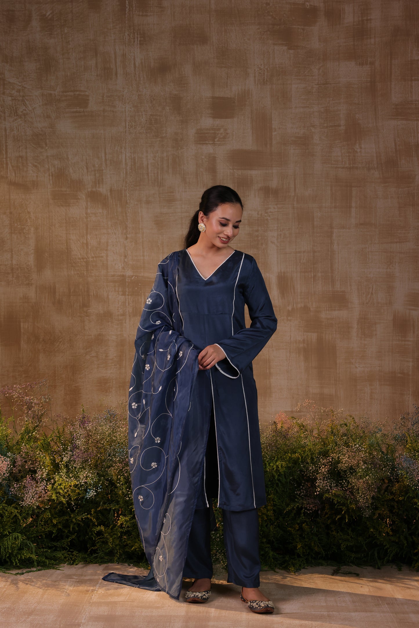 Blue Panelled kurta set