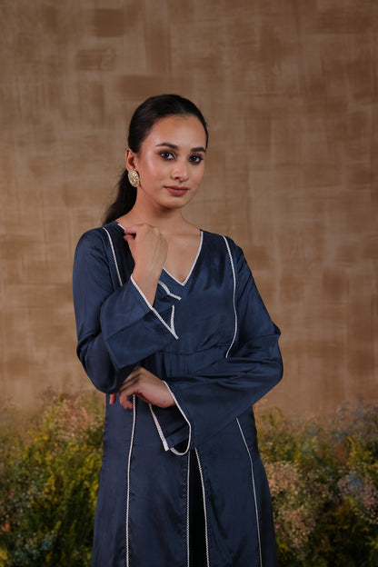 Blue Panelled kurta set
