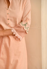 Peach Straight Straight Fit Round Neck Kurta With Yoke Embroidery