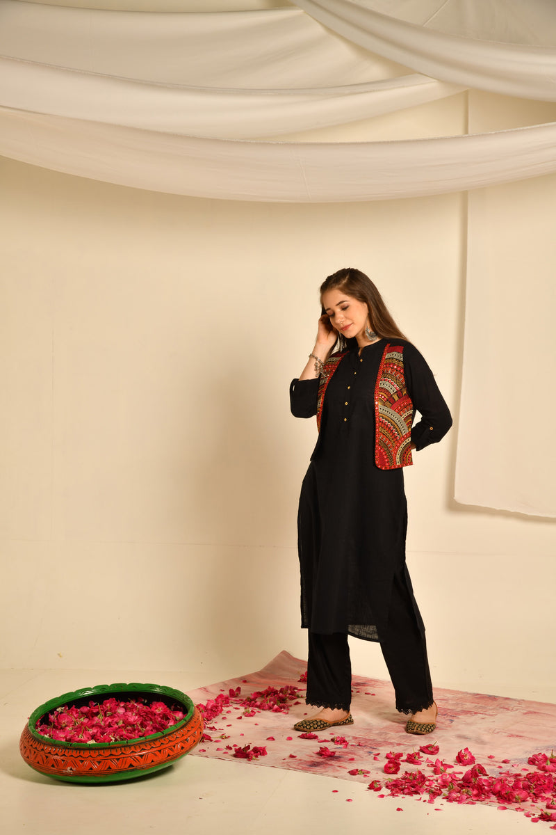 Black Ethnic Round Print Embroidered Jacket With Black Kurta