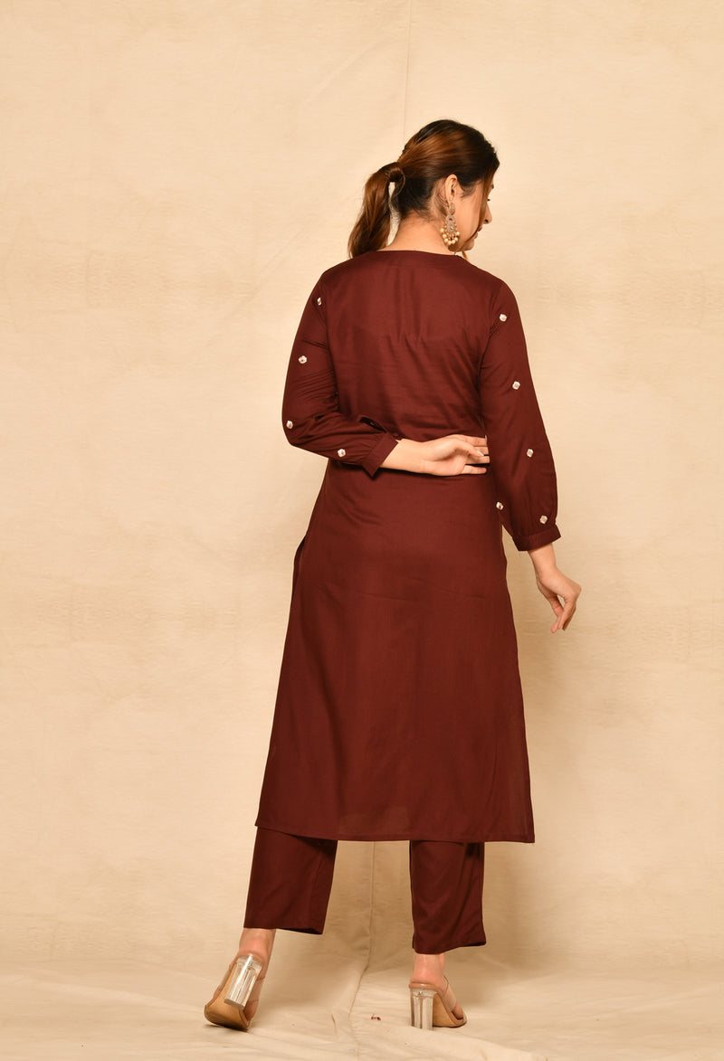 Wine Straight Kurta Set With Floral Embroidery Details