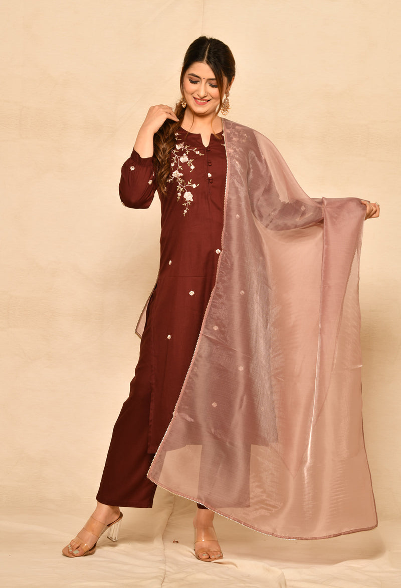 Wine Straight Kurta Set With Floral Embroidery Details