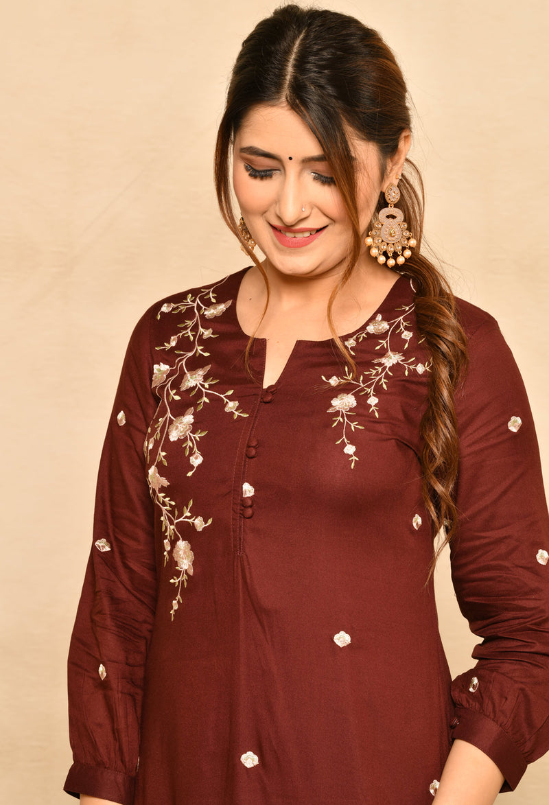 Wine Straight Kurta Set With Floral Embroidery Details